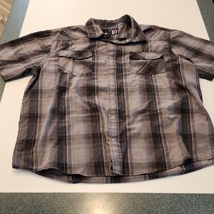 Casual Men's Plaid Button-Down Shirt